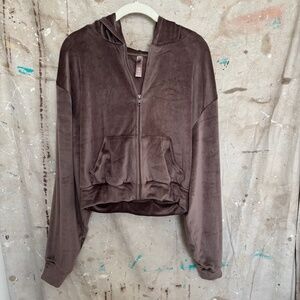 Skims Cropped Velour Cropped Zip Up Hoodie